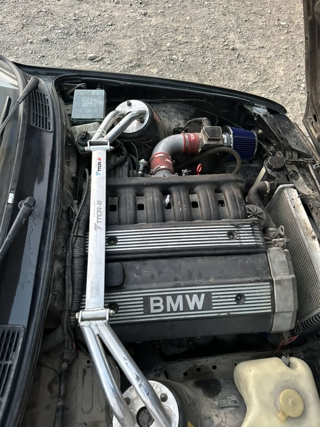 BMW 3 series: 1986 г., 2.5 л, Механика, Бензин, Седан: фото 8
