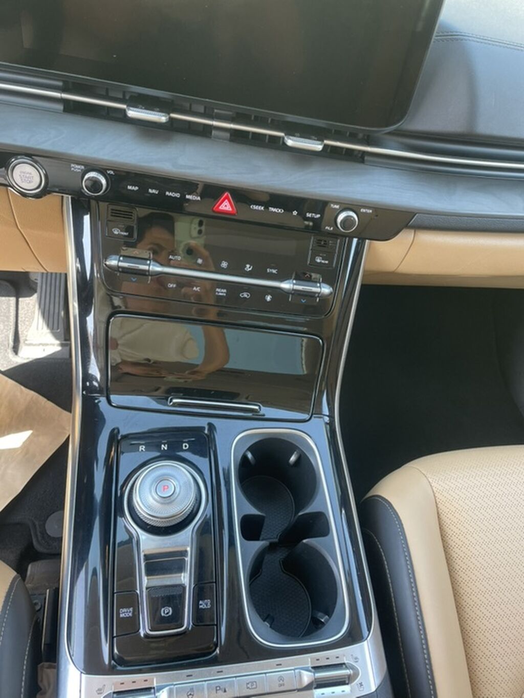 Kia Carnival: 2021 г., 2.2 л, Автомат, Дизель, Минивэн: фото 8
