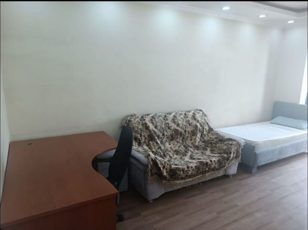 2 комнаты, 67 м², 106 серия улучшенная, 2 этаж, Евроремонт: фото 3