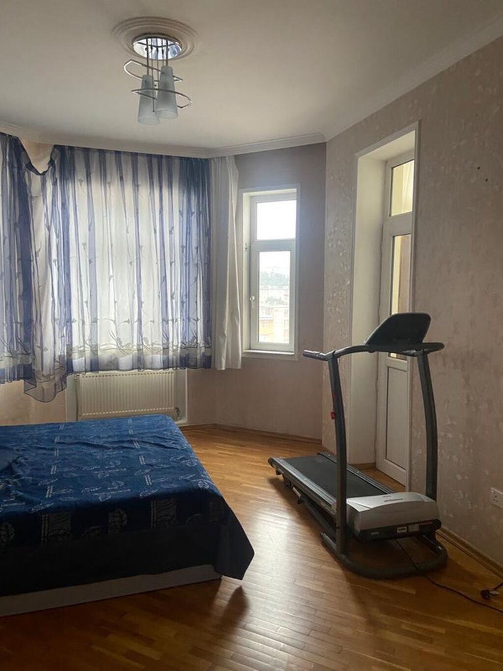 4-cü mikrorayon, 3 otaqlı, Yeni tikili, m. Memar Əcəmi, 107 kv. m