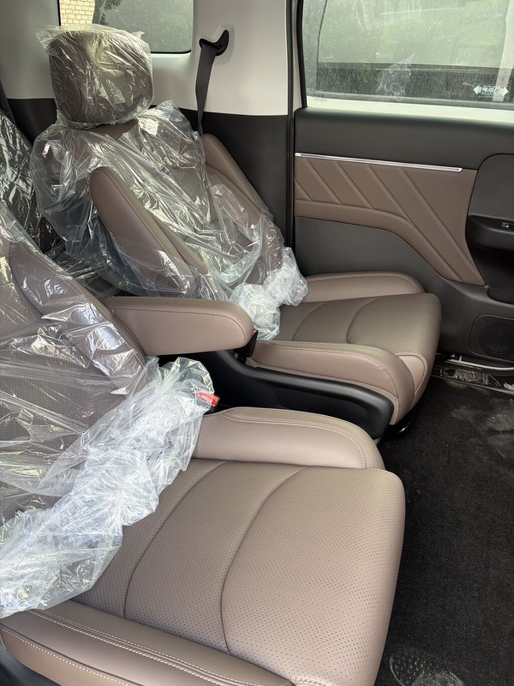 Wuling Starlight 730 EV。7‑местный семейный MPV. Кузов и дизайн: -: фото 4