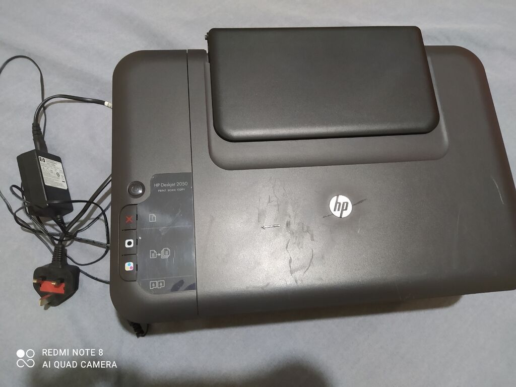 Полностью Рабочий Принтер-Сканер HP Deskjet 2050.: 1500 KGS.