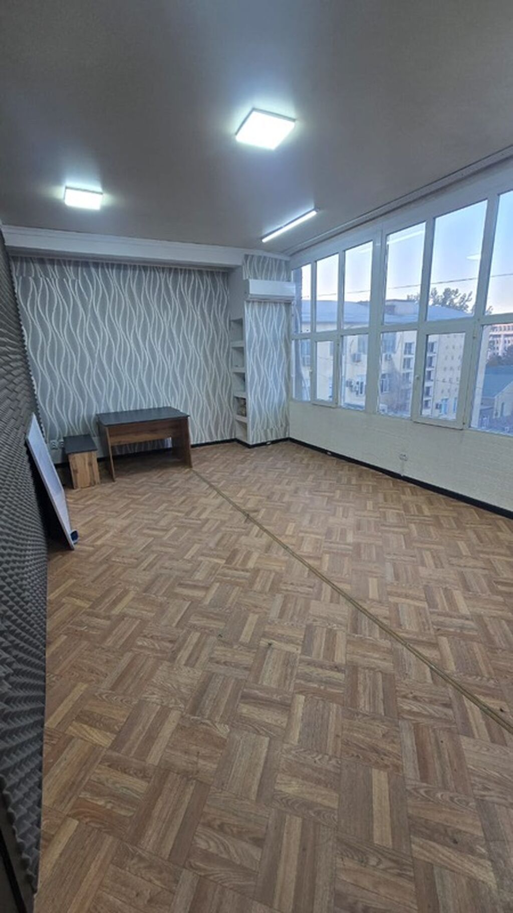 Сдаю Офисный кабинет: 25 м², В административном здании, С ремонтом, С отдельным входом