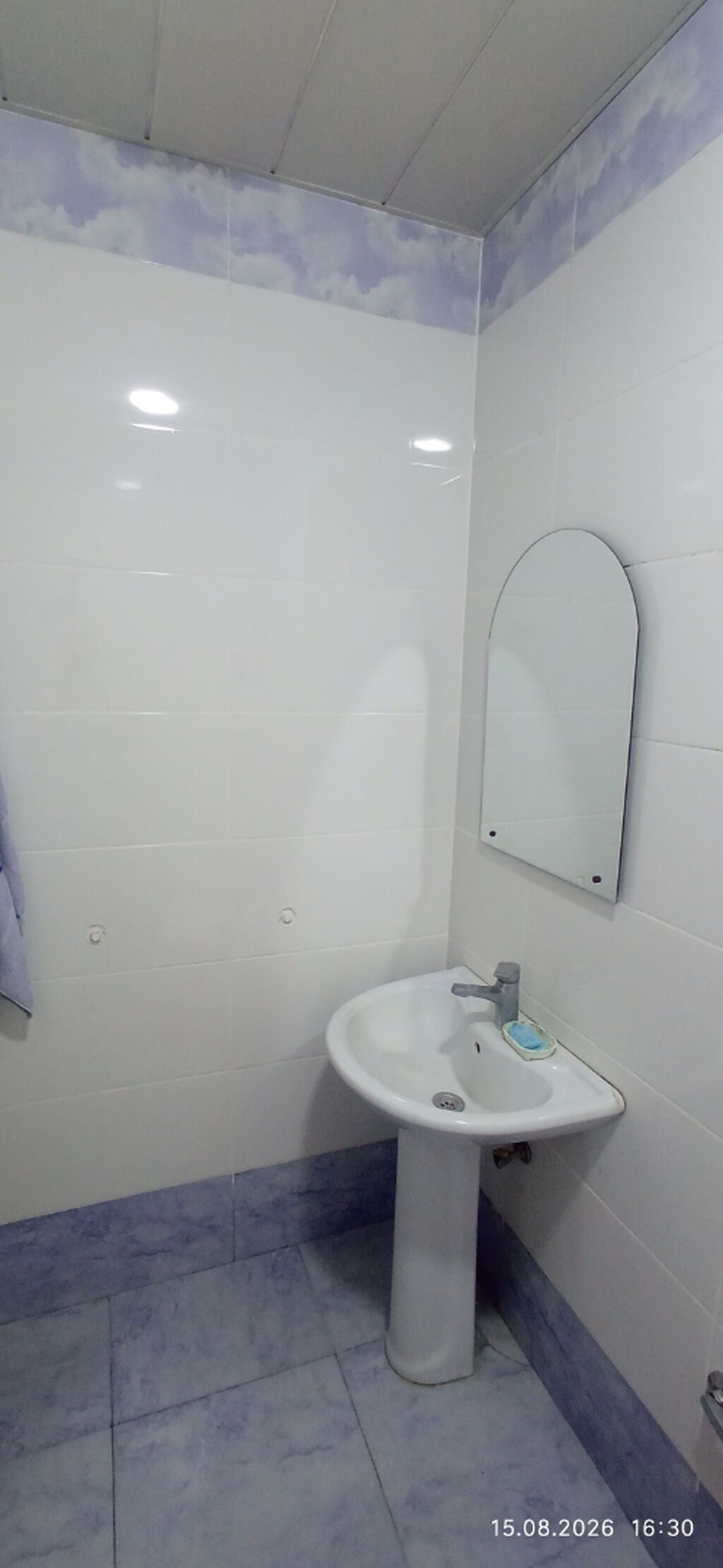 4 otaqlı, 132 kv. m, Yeni təmirli
