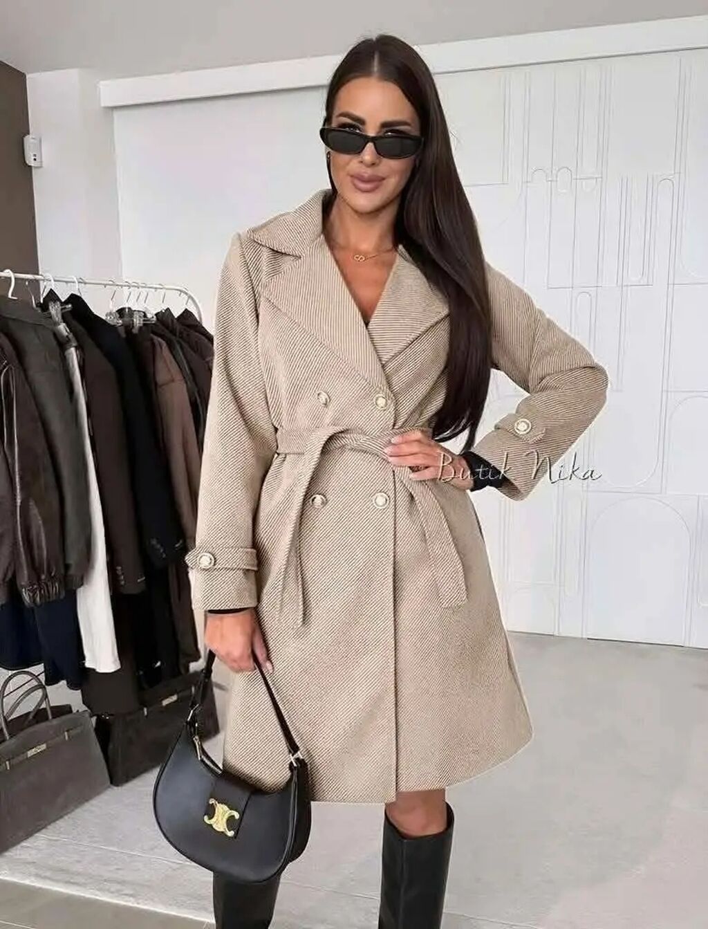 Kaputi: Elegantni ženski kaput – klasičan kroj do kolena - Model: dvoredno