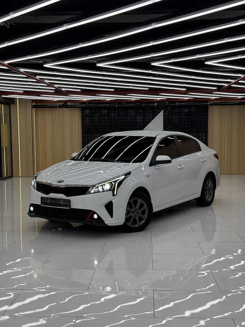 Kia Rio: 2021 г., 1.6 л, Автомат, Бензин, Седан: фото 3
