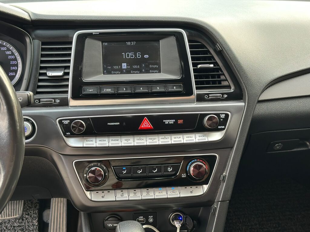 Hyundai Sonata: 2017 г., 2 л, Автомат, Газ, Седан: фото 6