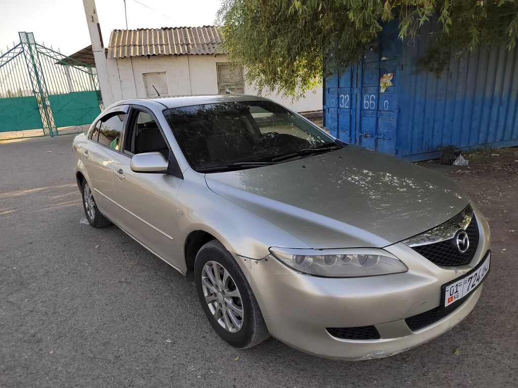 Mazda 6: 2004 г., 2 л, Механика, Бензин, Седан: фото 2
