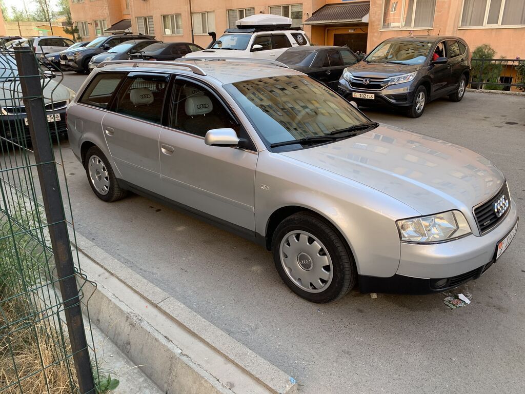 Audi A6: 2002 г., 2.4 л, Механика, Бензин, Универсал: фото 5