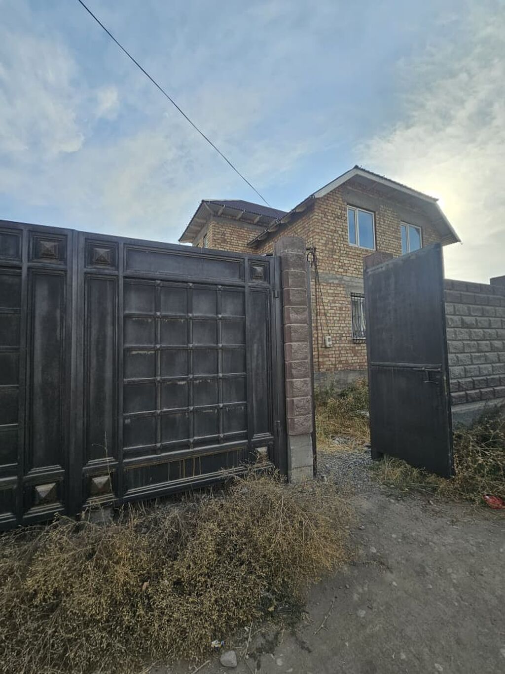 4 комнаты, 180 м², 4 соток, Бишкек, Ак-Ордо 3 ж/м Собственник: фото 2