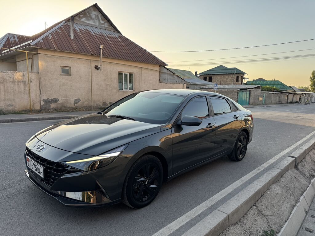 Hyundai Avante: 2021 г., 1.6 л, Вариатор, Гибрид, Седан: фото 2