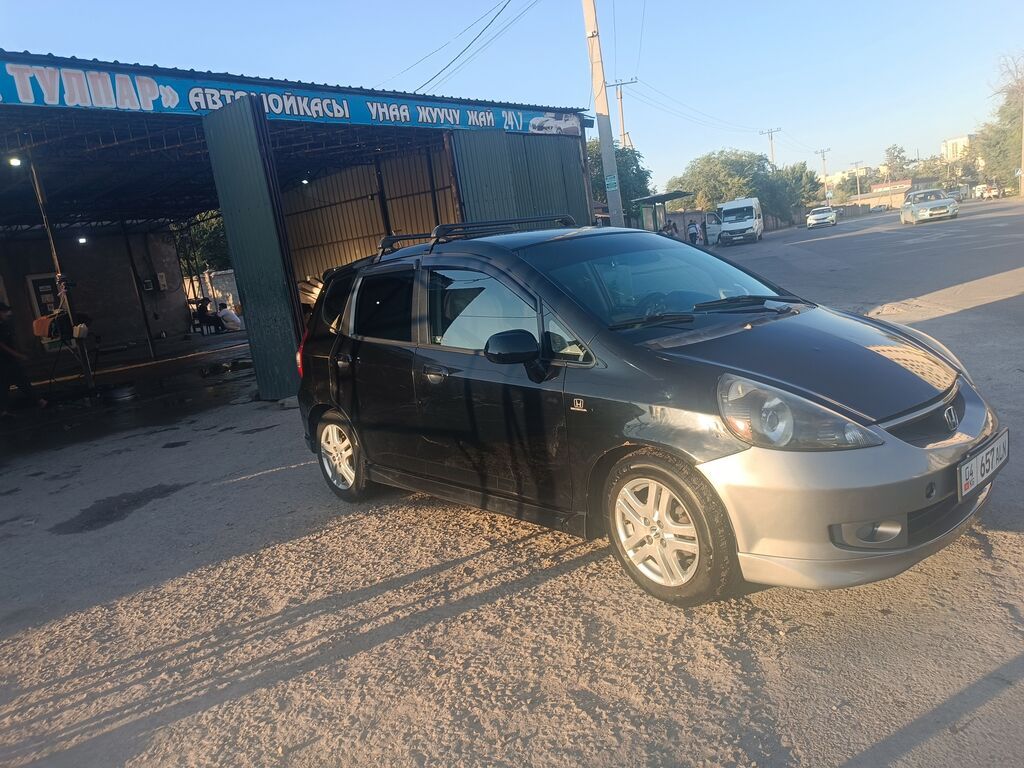 Honda Fit: 2008 г., Автомат, Бензин, Хэтчбэк: фото 8