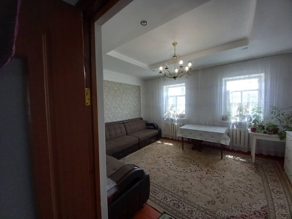 Срочно продам дом 5 к сарай: Договорная ▷ Продажа домов | Токмок | 69380937  ᐈ lalafo.kg