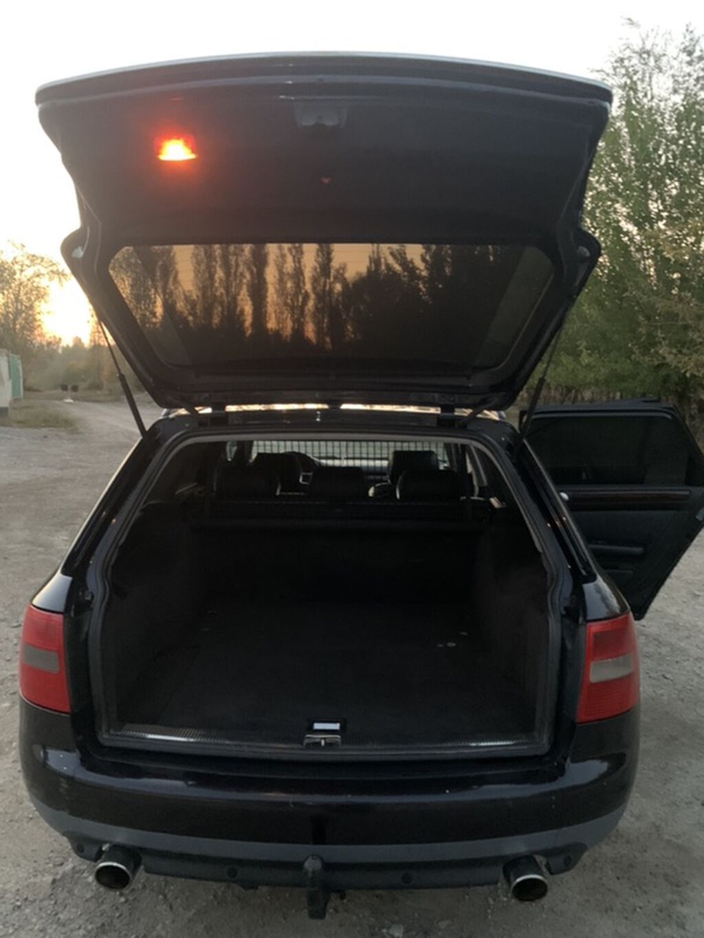 Audi A6: 2004 г., 2.4 л, Автомат, Газ, Универсал: фото 7