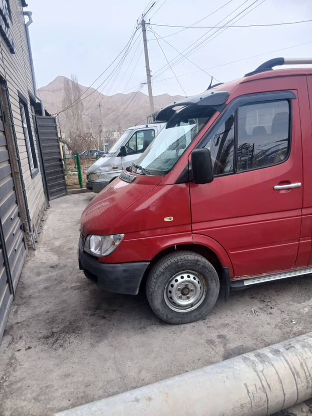 Mercedes-Benz Спринтер: 2000 г., 2.7 л, Механика, Дизель, Фургон: фото 1