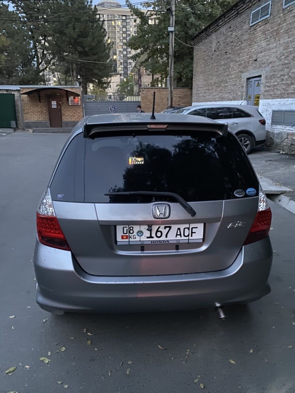 Honda Fit: 2005 г., 1.3 л, Автомат, Бензин, Хэтчбэк: фото 5