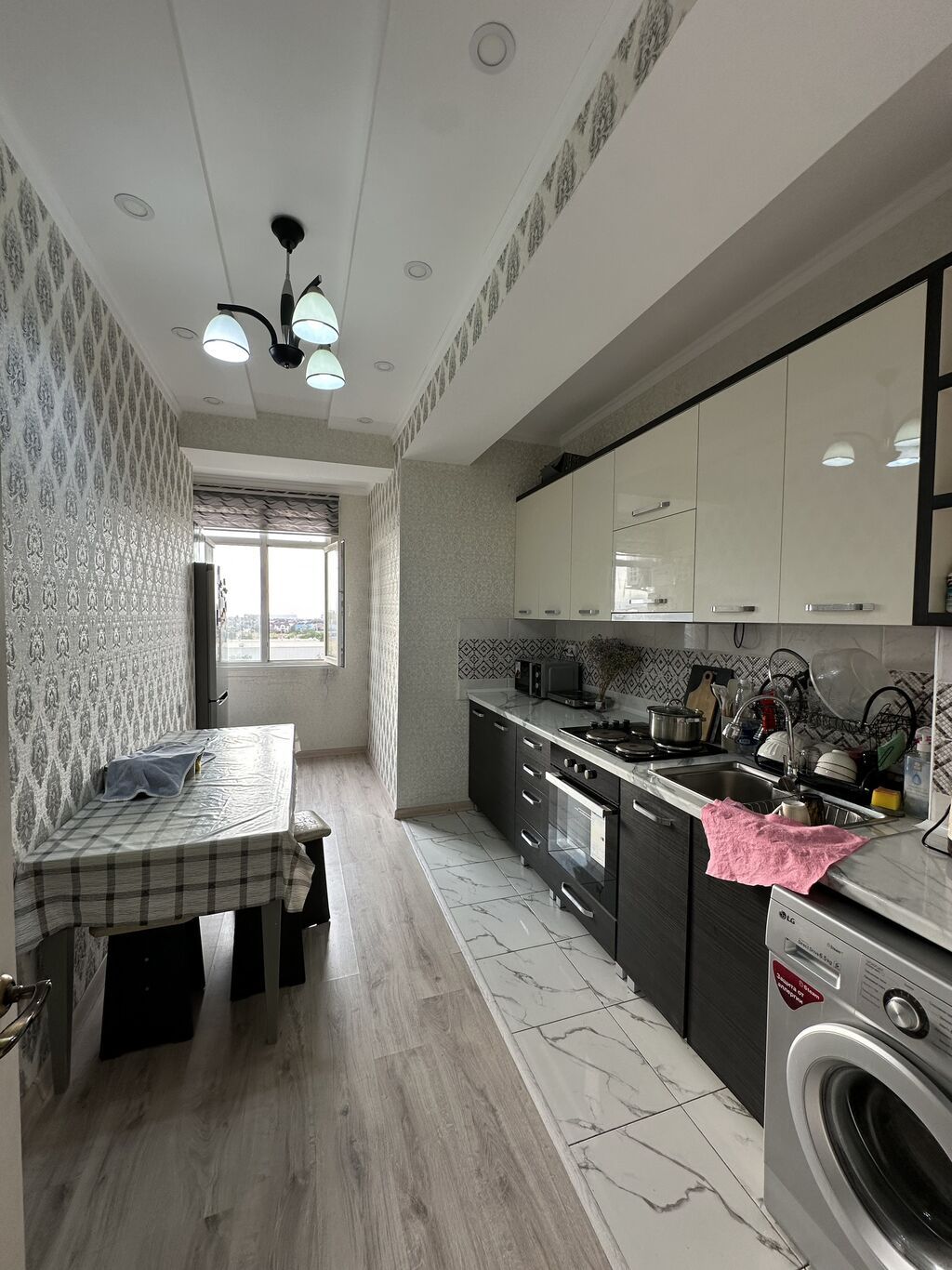 2 комнаты, 71 м², Ала-Арча ТРЦ Элитка, 6 этаж, Евроремонт: фото 2