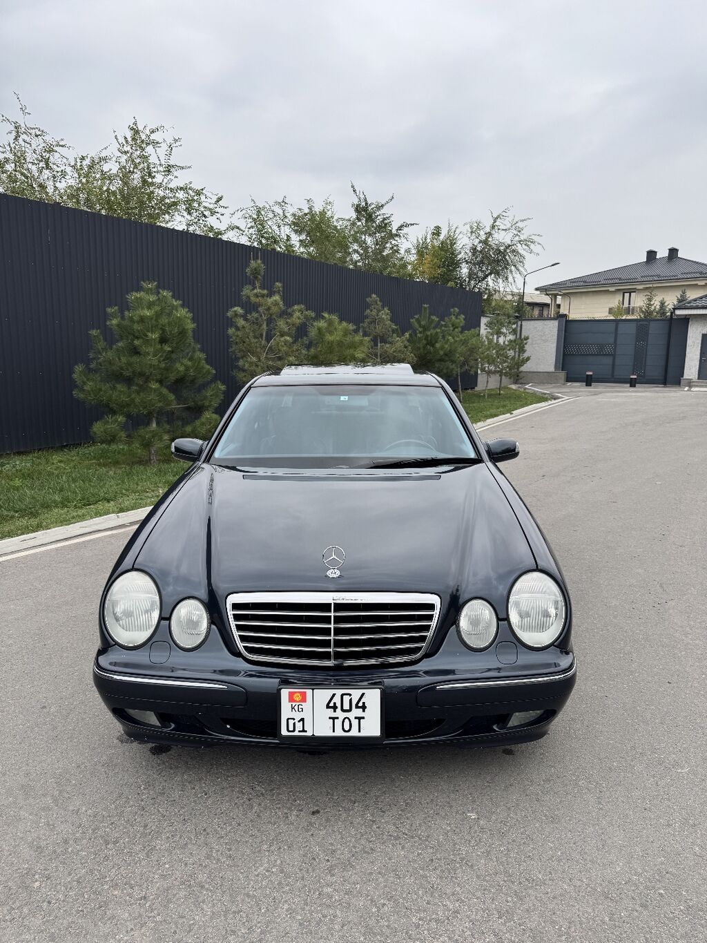 Mercedes-Benz E-Class: 2000 г., 3.2 л, Автомат, Бензин, Седан: фото 2