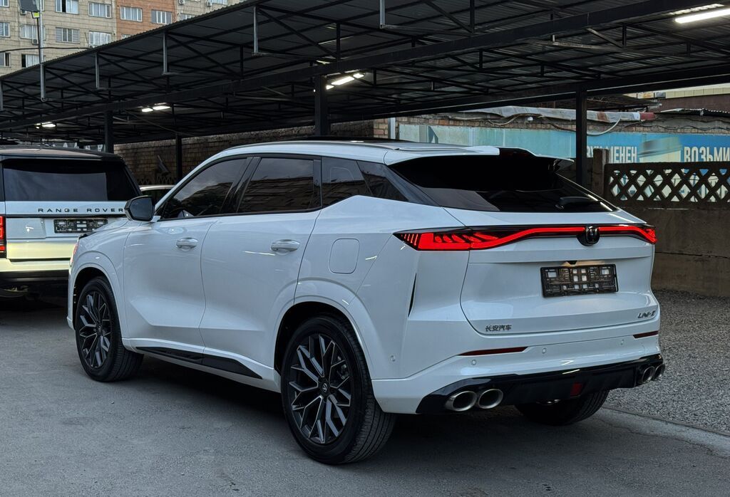 Changan Uni-Z: 2025 г., 1.5 л, Автомат, Бензин, Седан: фото 2