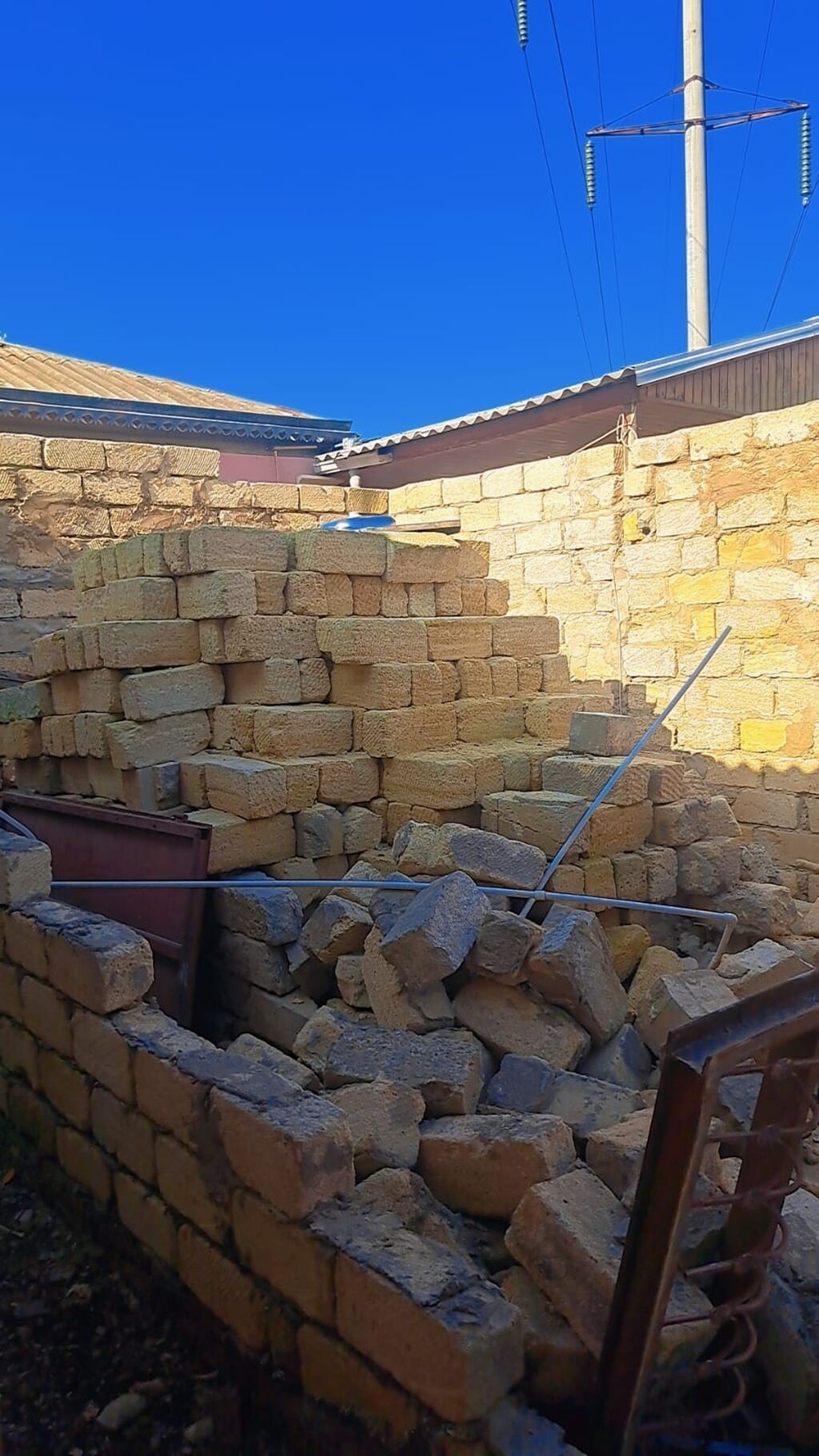M.Ə.Rəsulzadədə 2 otaqlı həyət evi satılır, 250 m², 47 000 AZN, şəkil 2 / 7