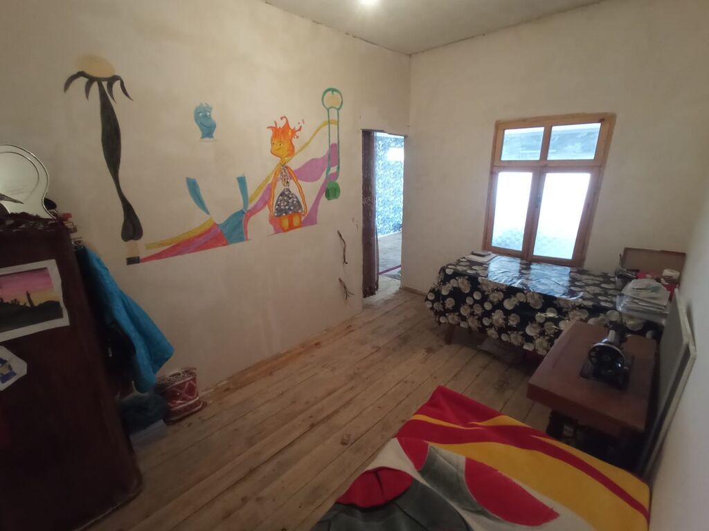 4 otaqlı, 110 kv. m, Orta təmir