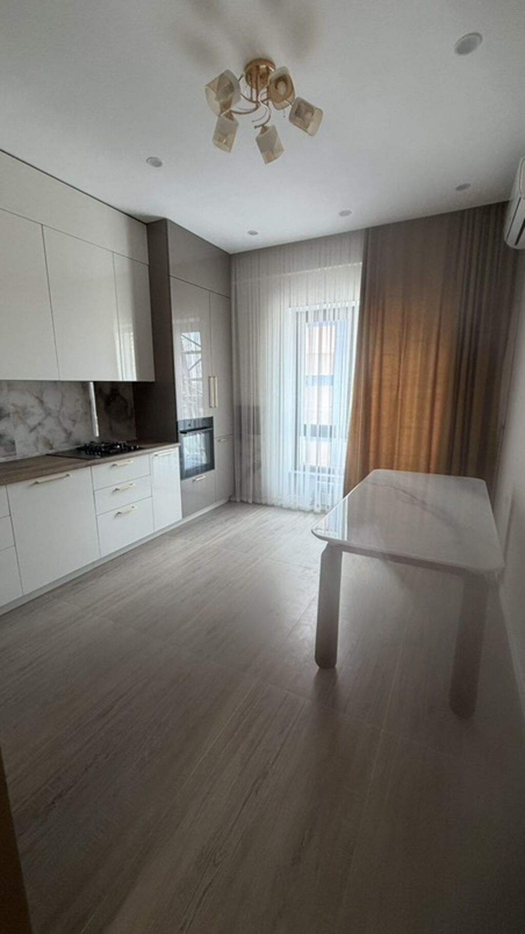 Сдается квартира 75м2 в центре Квартира, мебель техника ДОМ: фото 3