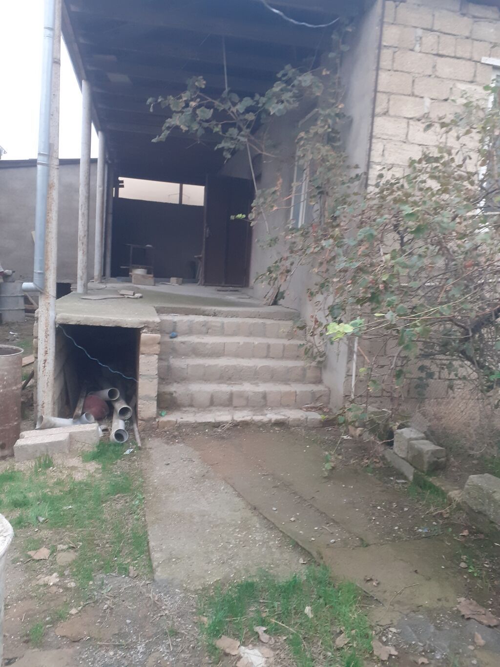 5 otaqlı, 100 kv. m, Orta təmir