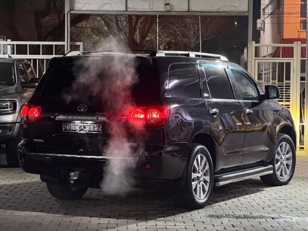 Toyota Sequoia: 2008 г., 5.7 л, Автомат, Газ, Внедорожник: фото 4