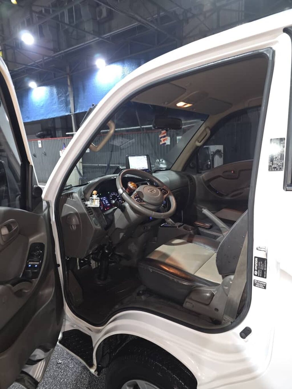 Hyundai Porter: 2019 г., 2.5 л, Типтроник, Дизель, Пикап: фото 4