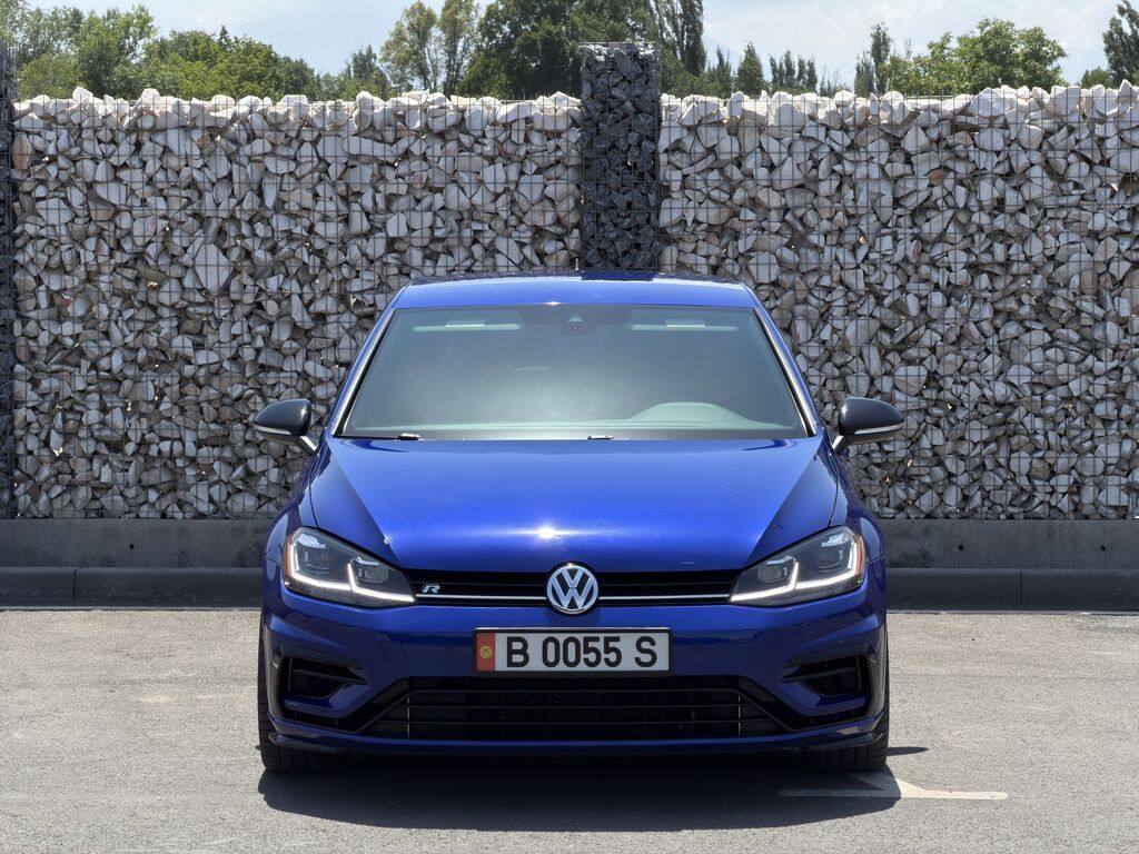 Volkswagen Golf R: 2019 г., 2 л, Робот, Бензин, Хэтчбэк: фото 3
