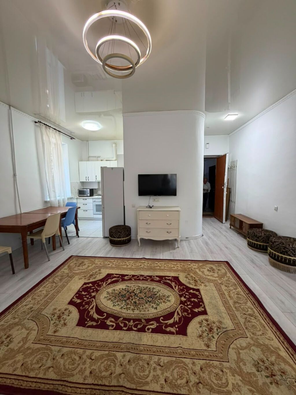 1 комната, 45 м², Золотой квадрат Сталинка, 2 этаж, Свежий ремонт: фото 8