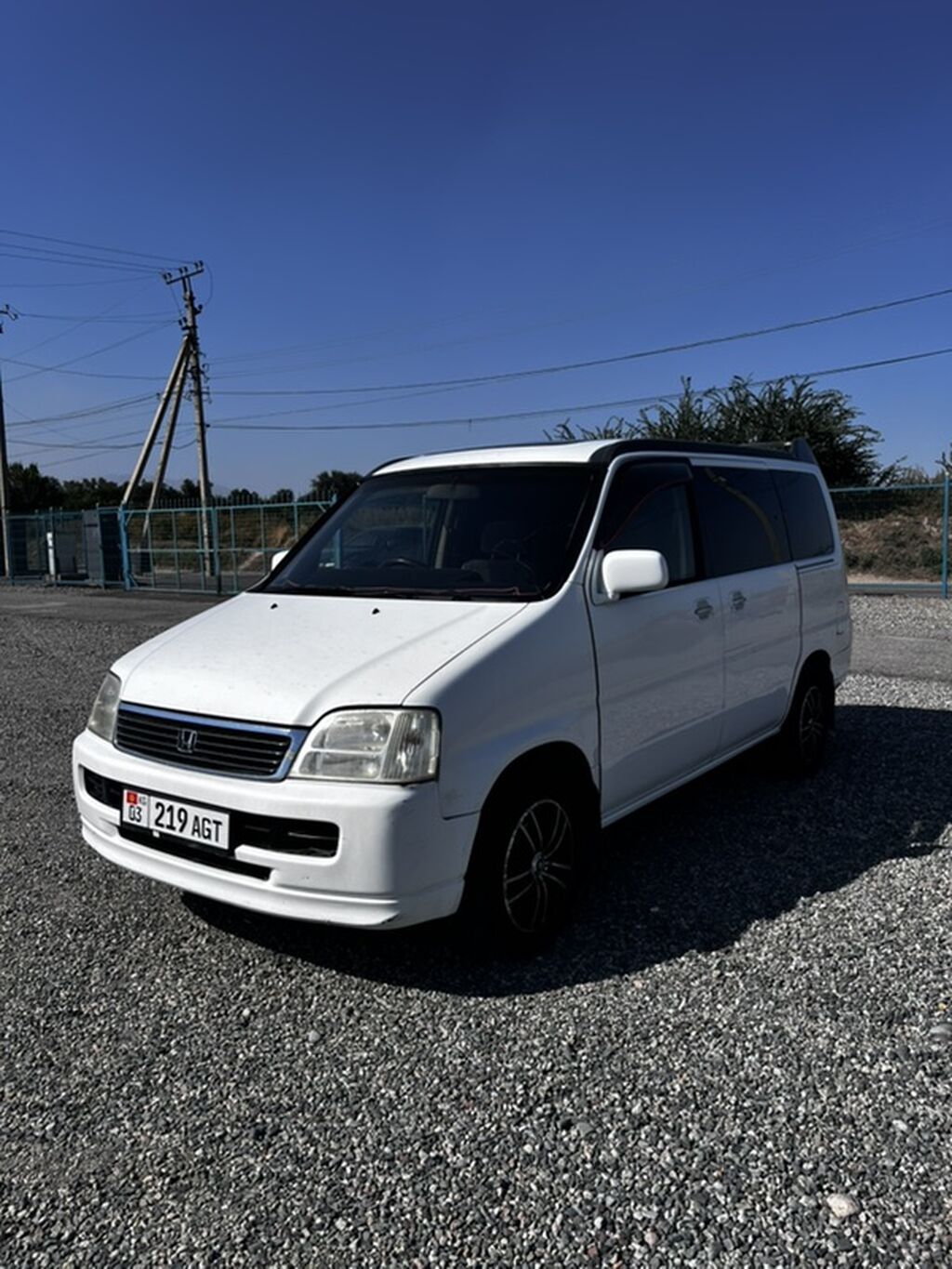 Honda Stepwgn: 2000 г., 2 л, Автомат, Бензин, Минивэн: фото 2