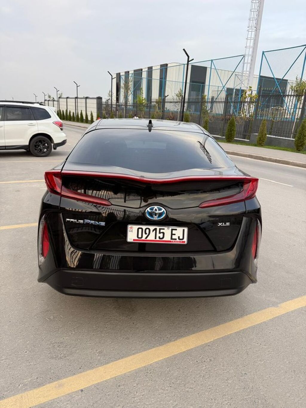 Toyota Prius: 2020 г., 1.8 л, Робот, Гибрид, Хэтчбэк: фото 5