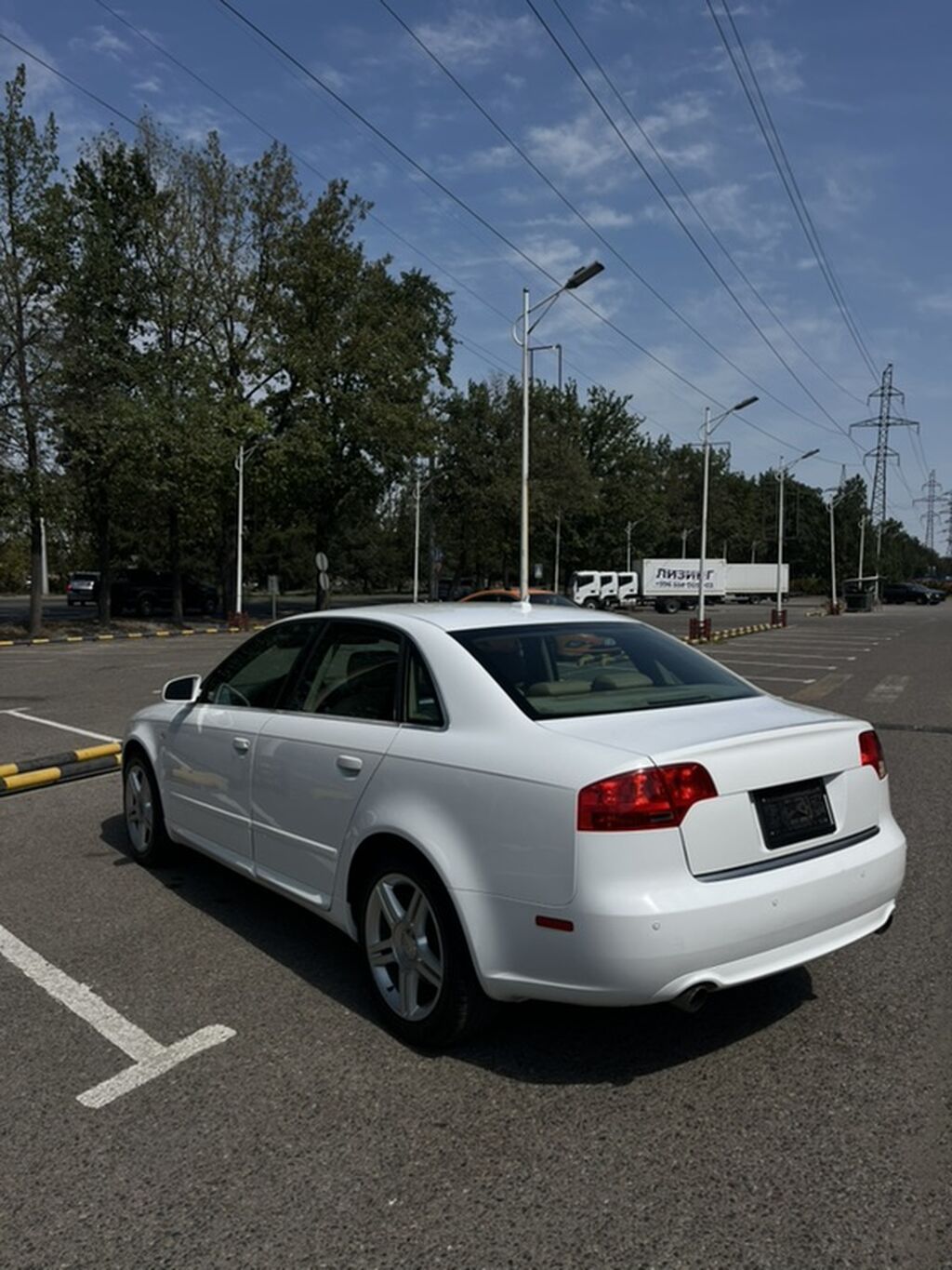 Audi A4: 2007 г., 2 л, Автомат, Бензин, Седан: фото 3