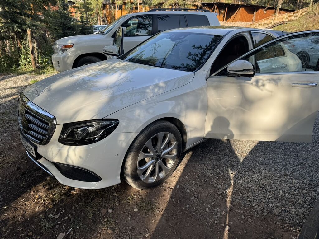 Mercedes-Benz E-Class: 2020 г., 2 л, Автомат, Бензин, Седан: фото 4