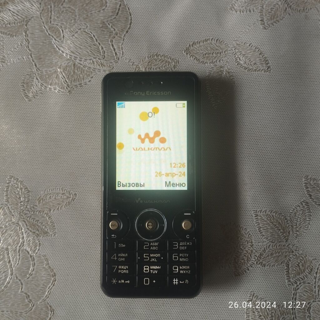 Sony Ericsson W660i. 1GB M2 Флешка: 5000 KGS ▷ Sony Ericsson | Ош |  56750940 ᐈ lalafo.kg