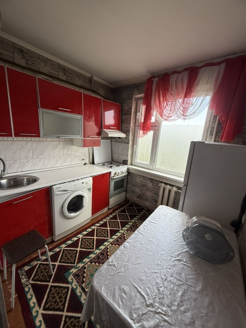 3 комнаты, 58 м², 1000 мелочей (Карпинка) 104 серия, 4 этаж: фото 6