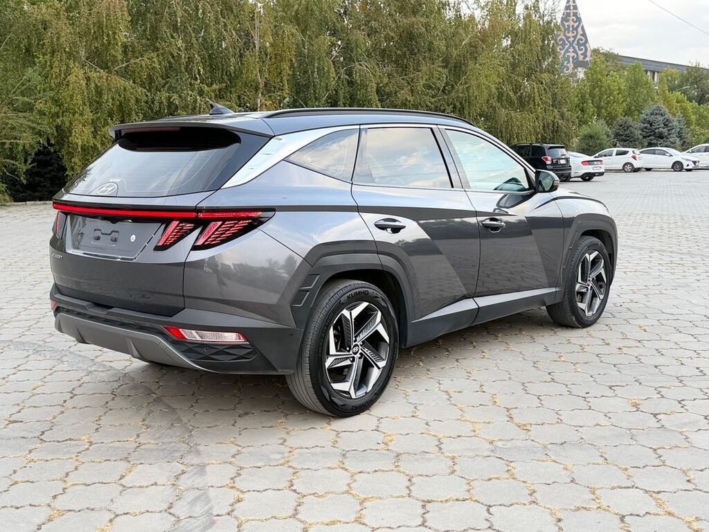 Hyundai Tucson: 2021 г., 2 л, Автомат, Дизель, Кроссовер: фото 4