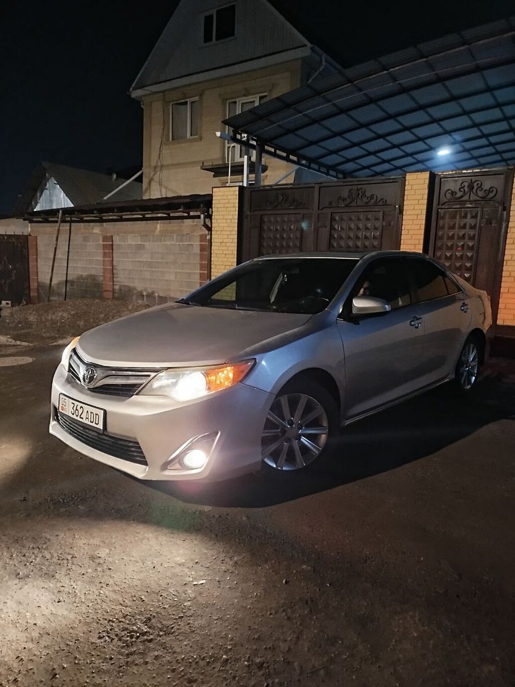 Toyota Camry: 2011 г., 2.5 л, Автомат, Бензин, Седан — фото 4
