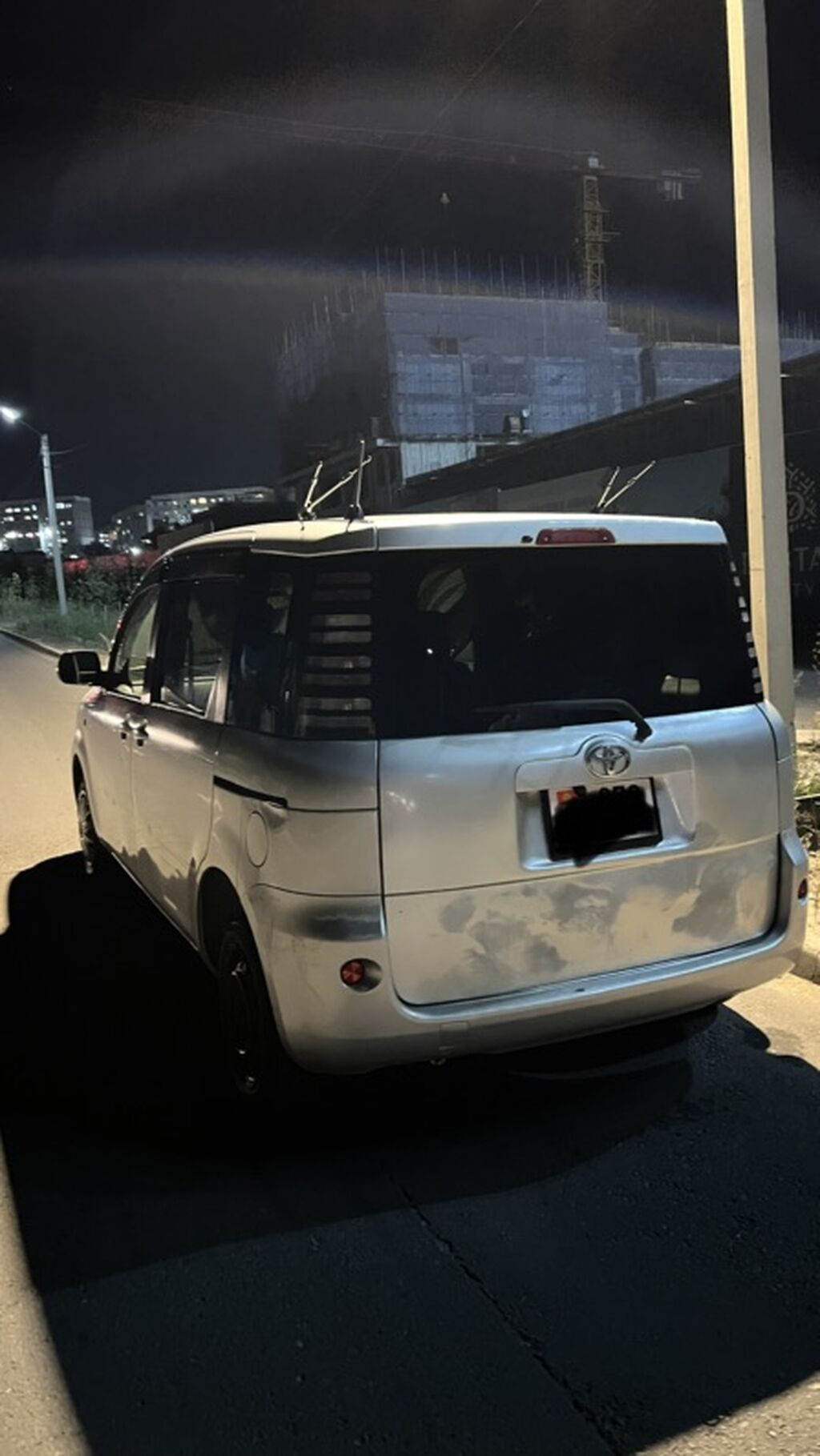 Toyota Sienta: 2004 г., 1.5 л, Автомат, Бензин, Минивэн: фото 3
