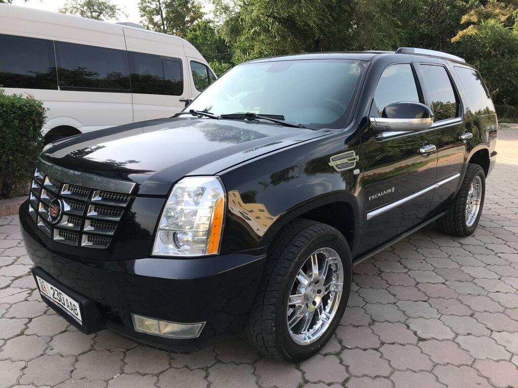 Авто на прокат - Cadillac Escalade: 70 USD ᐈ Легковой транспорт | Бишкек |  92146311 ➤ lalafo.kg