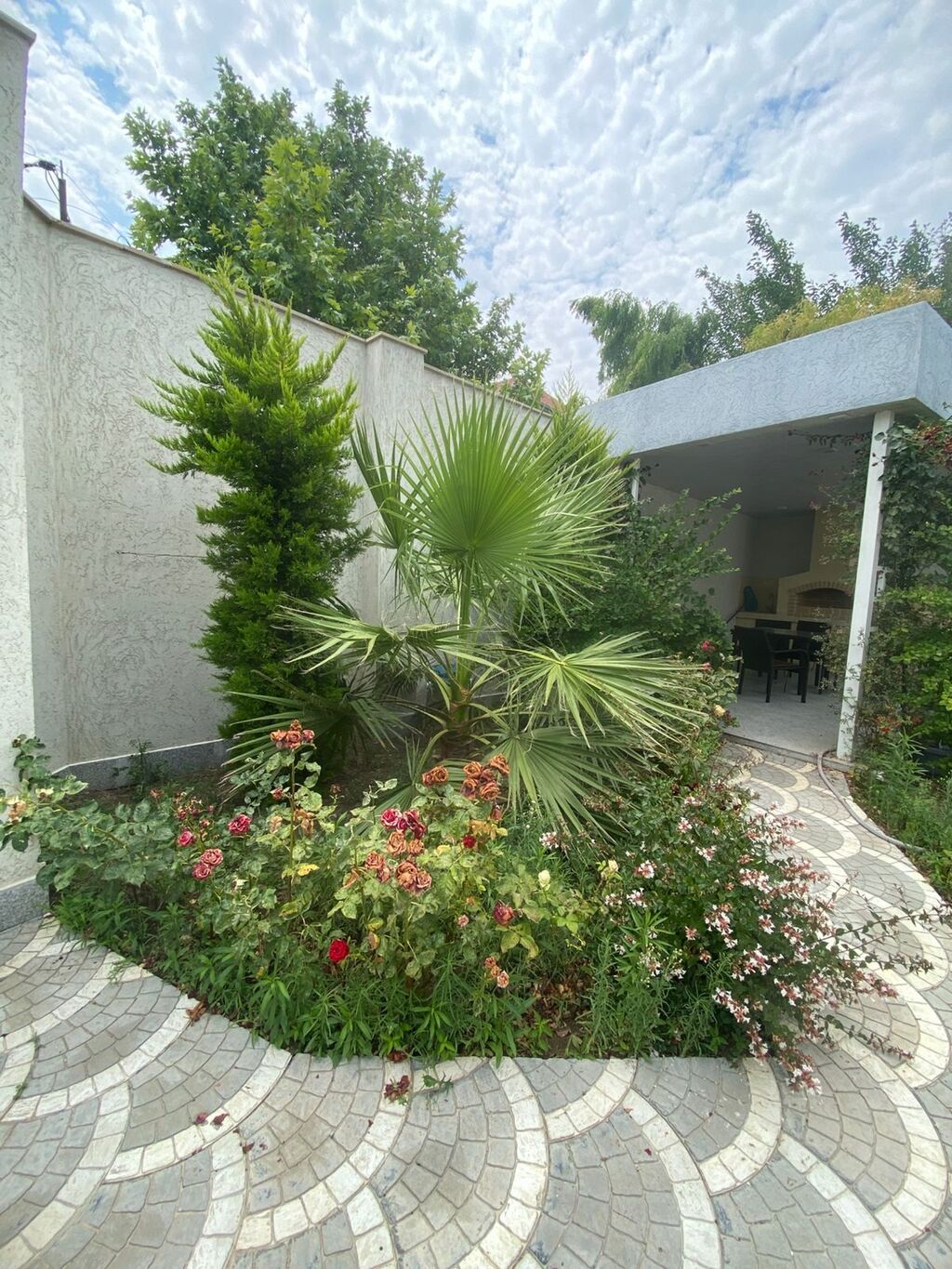 4 otaqlı, 124 kv. m, Yeni təmirli