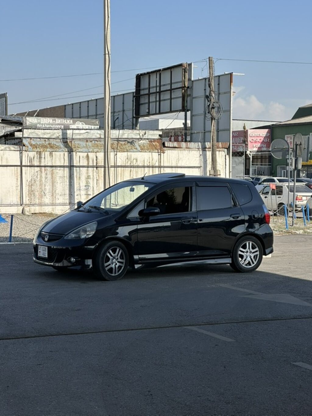 Honda Jazz: 2007 г., 1.4 л, Автомат, Бензин, Хэтчбэк: фото 1