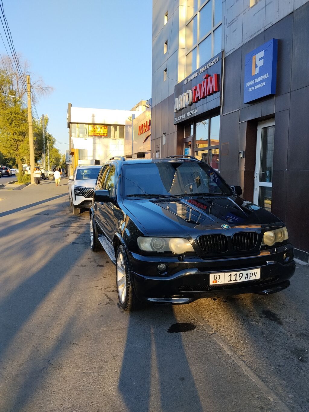 BMW X5: 2003 г., 4.6 л, Типтроник, Газ, Кроссовер: фото 2