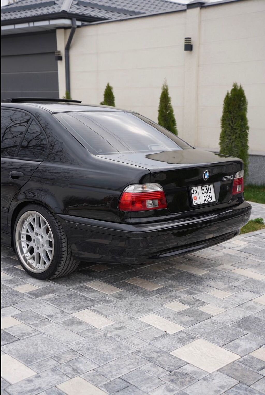 BMW 5 series: 2003 г., 3 л, Автомат, Бензин, Седан: фото 2