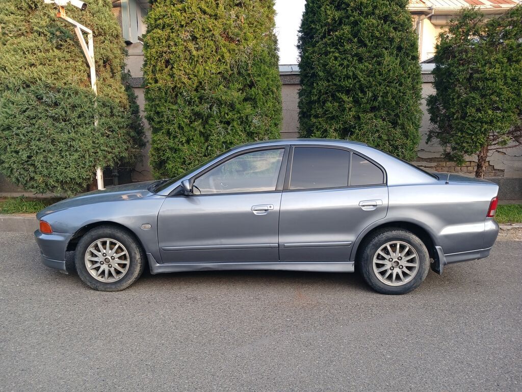 Mitsubishi Galant: 2002 г., 2.5 л, Автомат, Бензин, Седан: фото 2