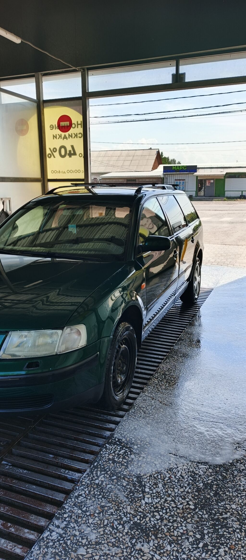 Volkswagen Passat Variant 2000 г., 1.6 л, механика: фото 2