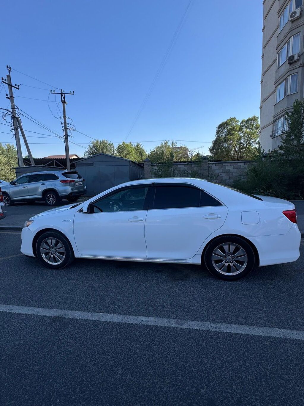 Toyota Camry: 2012 г., 2.5 л, Автомат, Гибрид, Седан: фото 2