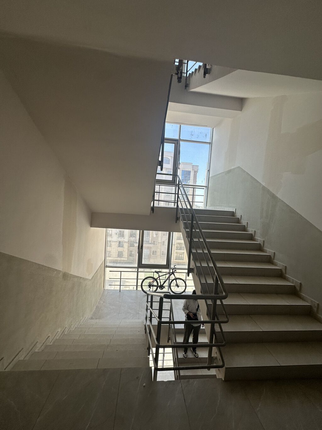 4 комнаты, 130 м², Ак-Кеме Элитка, 6 этаж, Дизайнерский ремонт: фото 3