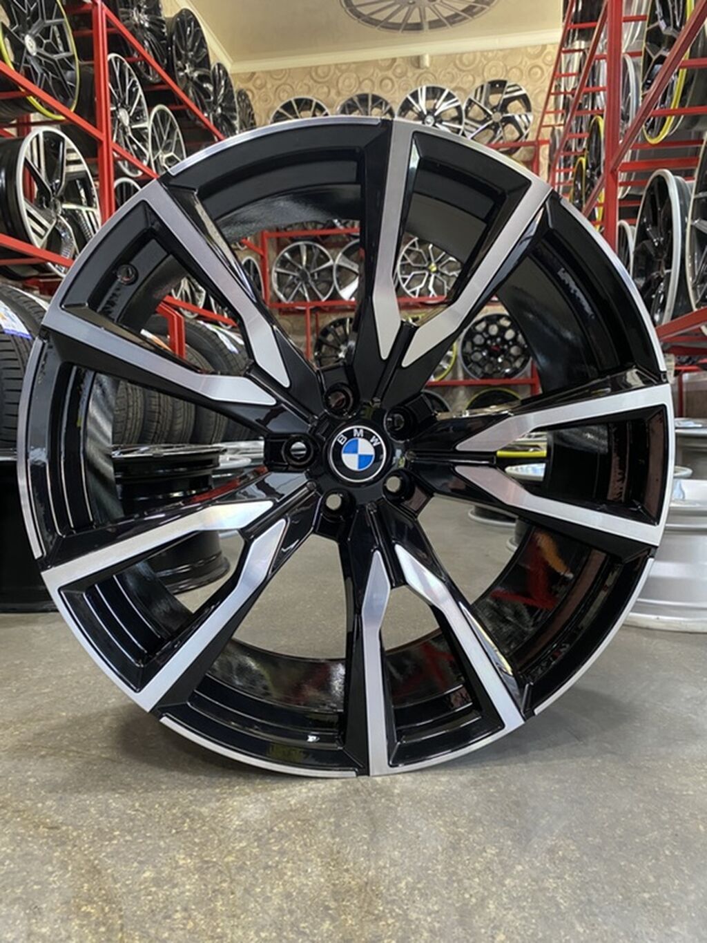 BMW X7. R22, 5/112 пер9,5jj et32. Зад10,5jj et43 CB66,6.Литой диск для: фото 3